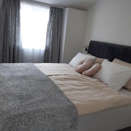 Apartments Croatiasun Vodice Bagian luar foto